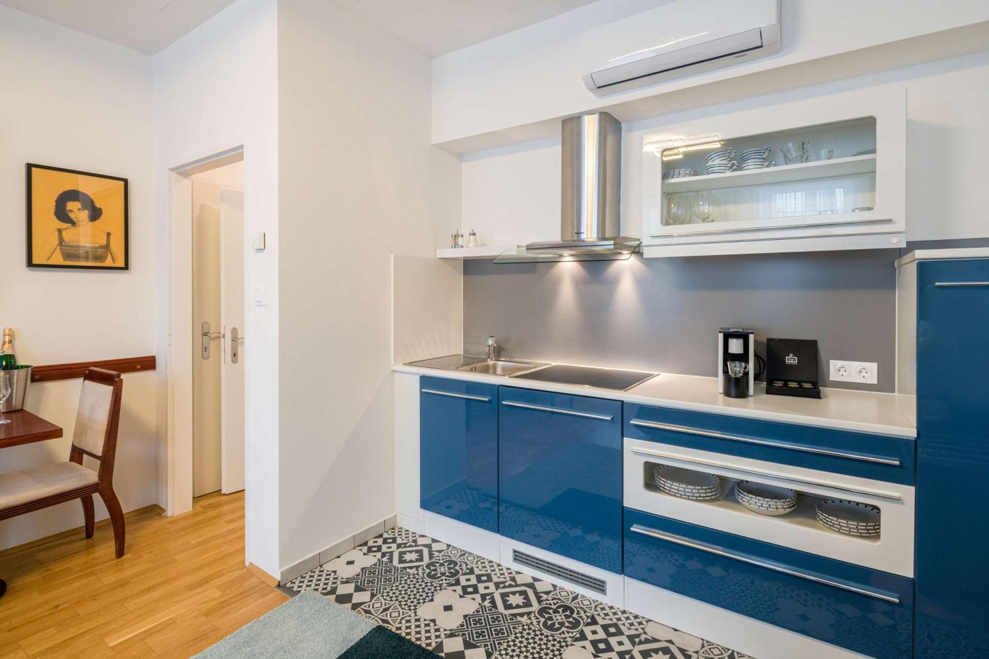 Best Western Plus Celebrity Suites Bécs Kültér fotó