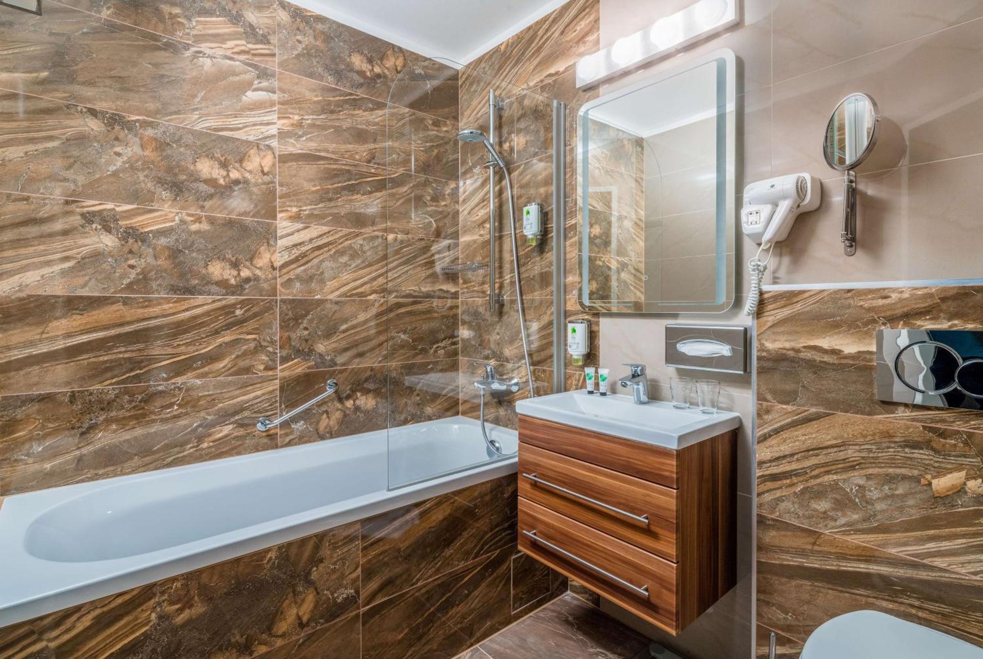 Best Western Plus Celebrity Suites Bécs Kültér fotó